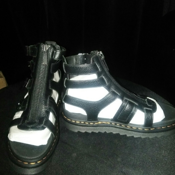 Dr. Martens Shoes - Dr Martens Gladiator Sandels, Sz. 11, Good Condition